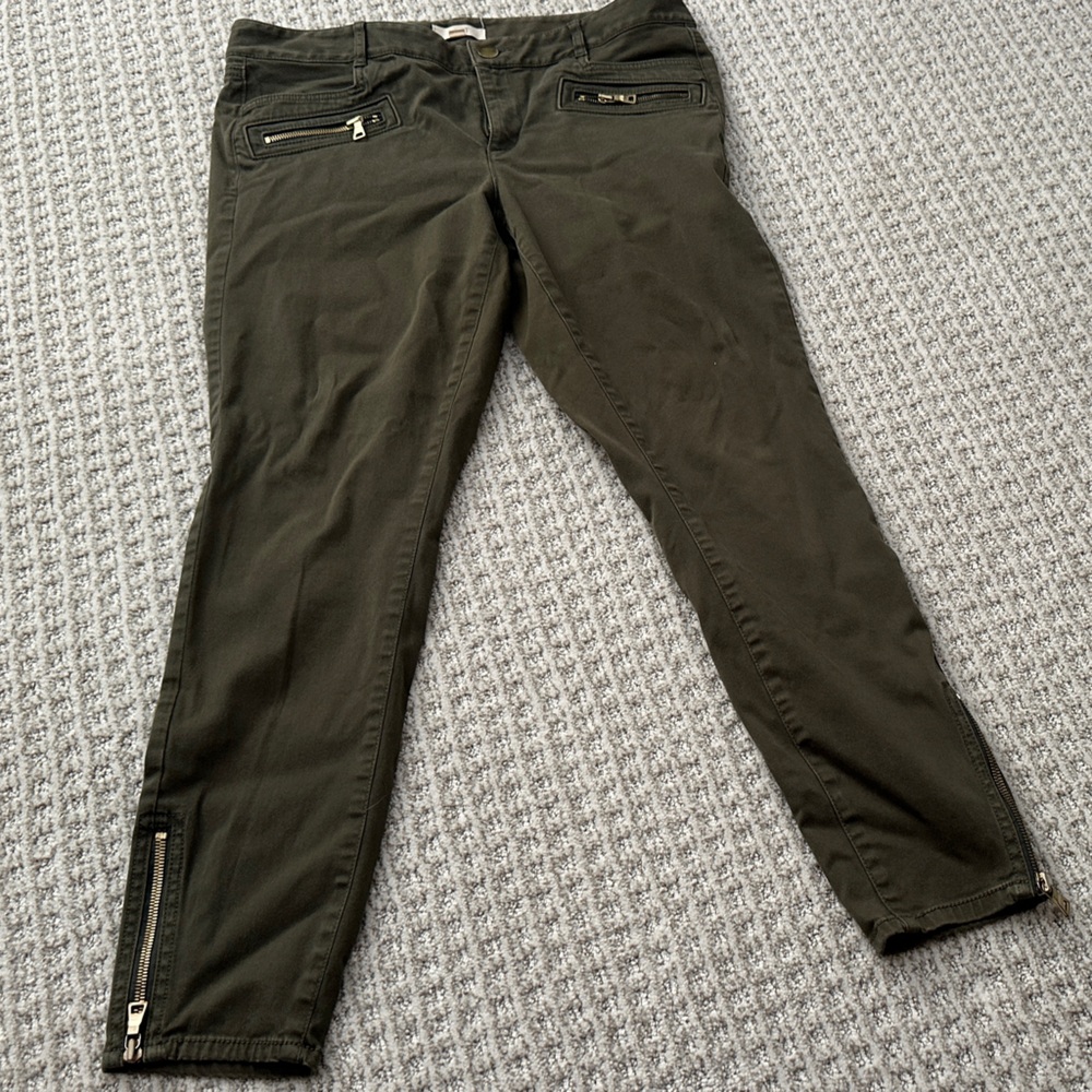 LOFT Dark Green Cargo Pants with Zipper Accents